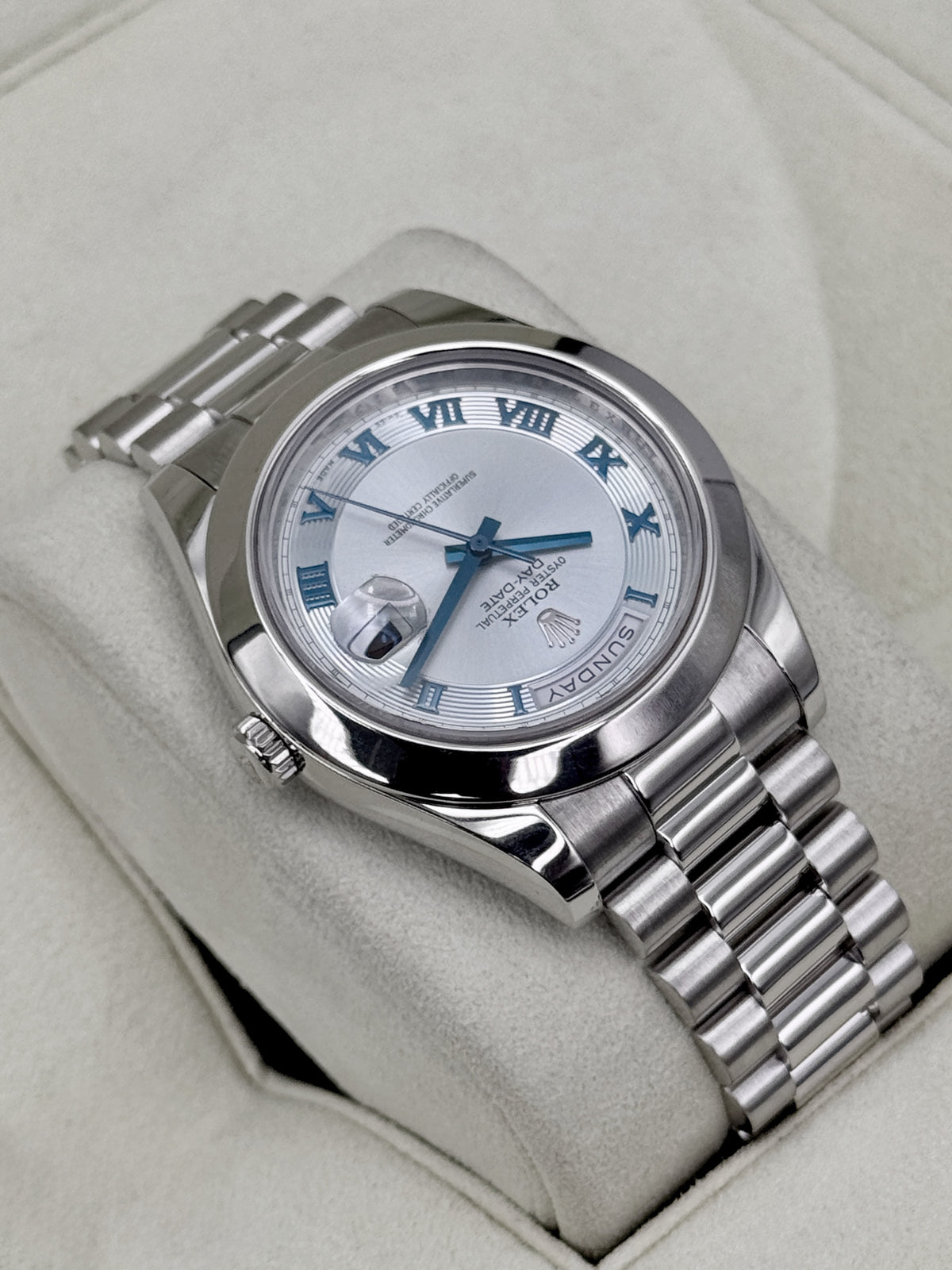 2009 Rolex Day-Date II 41mm 218206 Platinum Ice Blue Roman Numeral Dial