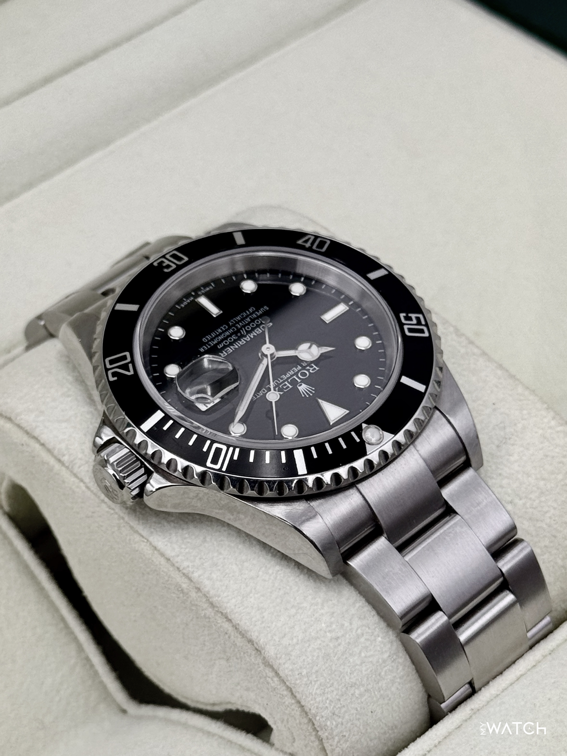 2005 Rolex Submariner 41mm 16610 Stainless Steel Black Dial (Collectors Set) - MyWatchLLC