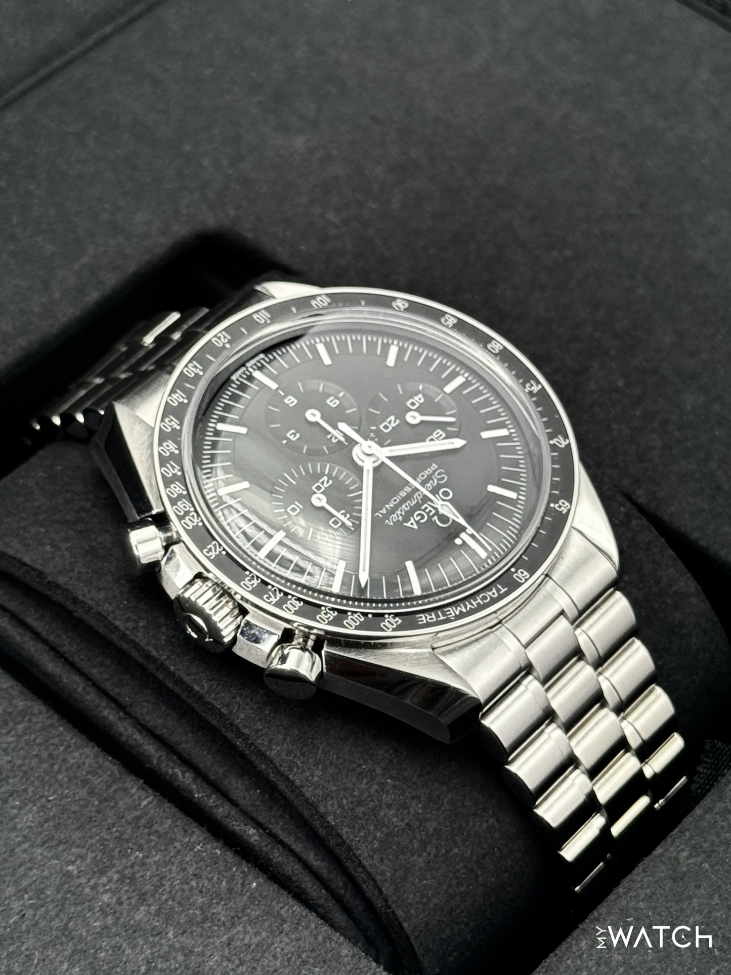 2022 Omega Speedmaster Moonwatch 42mm 310.30.42.50.01.001 Black Dial