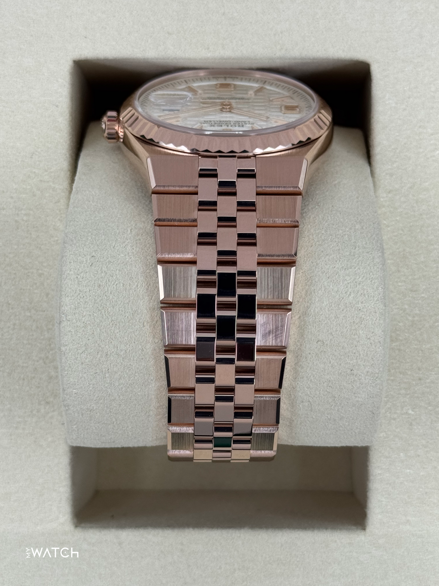 2025 Rolex Land-Dweller 36mm 127235 Rose Gold Flat Jubilee White Dial