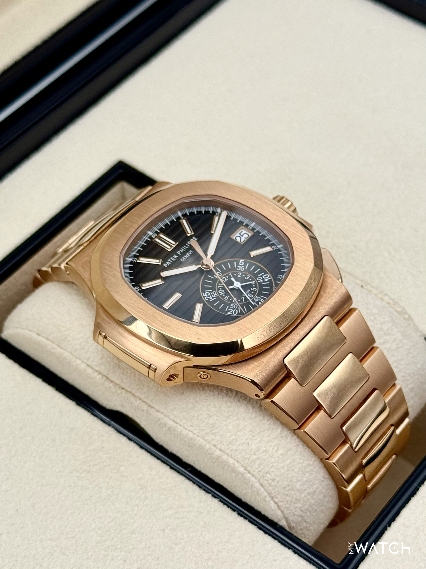 2023 Patek Philippe Nautilus Chrono 40.5mm 5980/1R Rose Gold Gray Dial