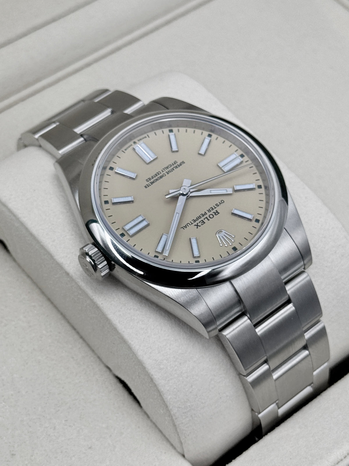 NEW 2026 Rolex Oyster Perpetual 41mm 134300 Beige Dial (NEW STYLE CARD)