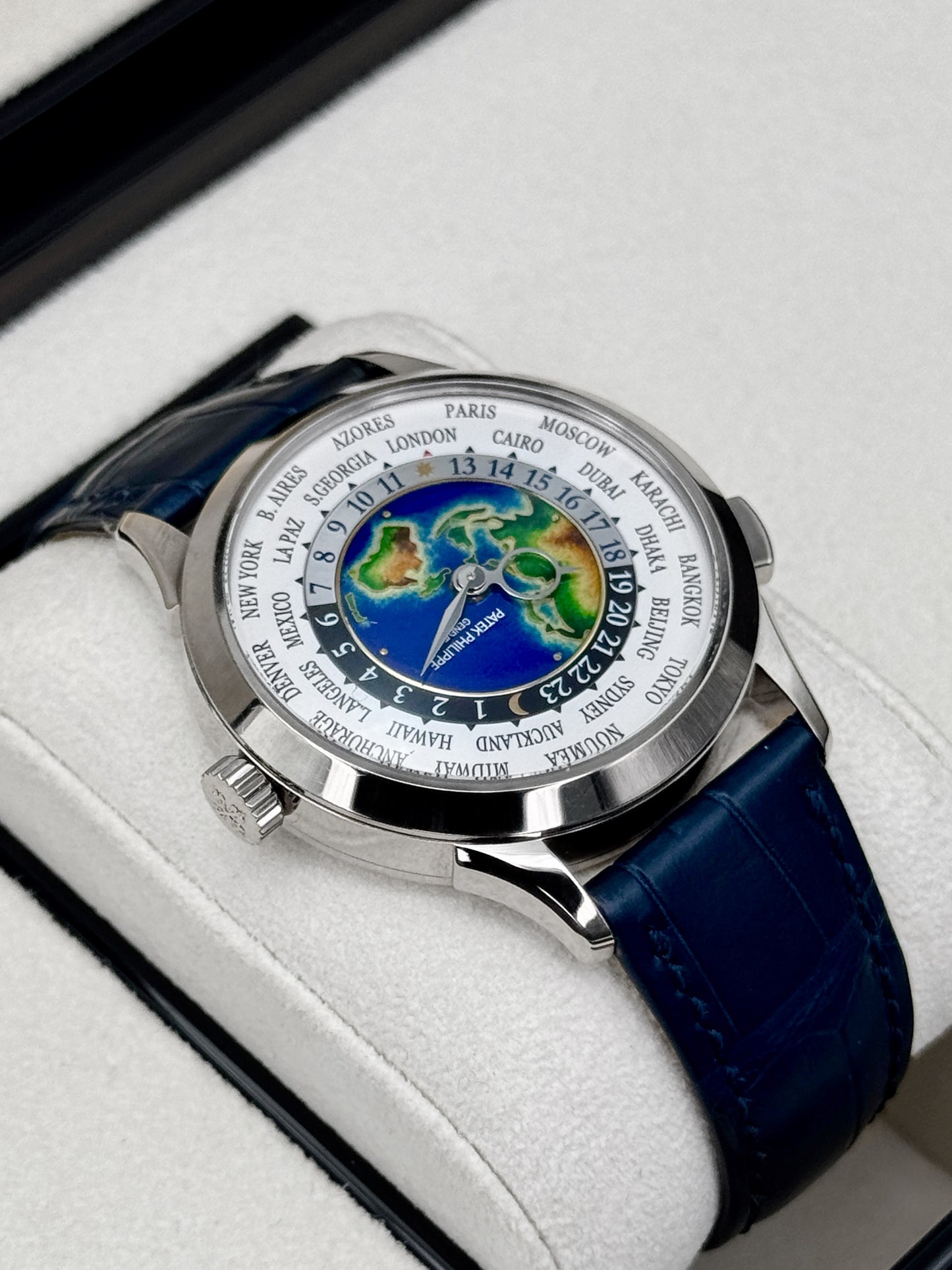 2024 Patek Philippe World Time Complications 38.5mm 5231G White Gold White Dial