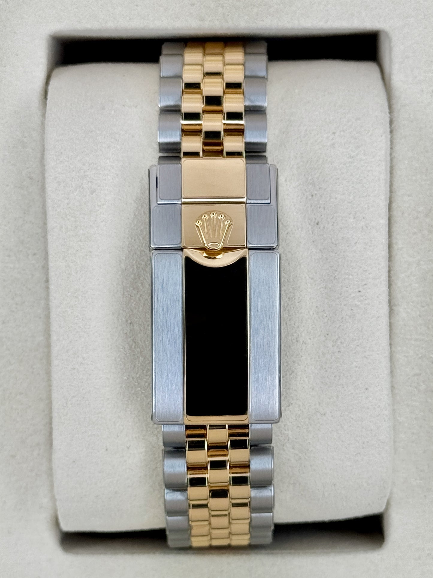 NEW 2026 Rolex GMT-Master II 40mm 126713GRNR Two-Tone Jubilee