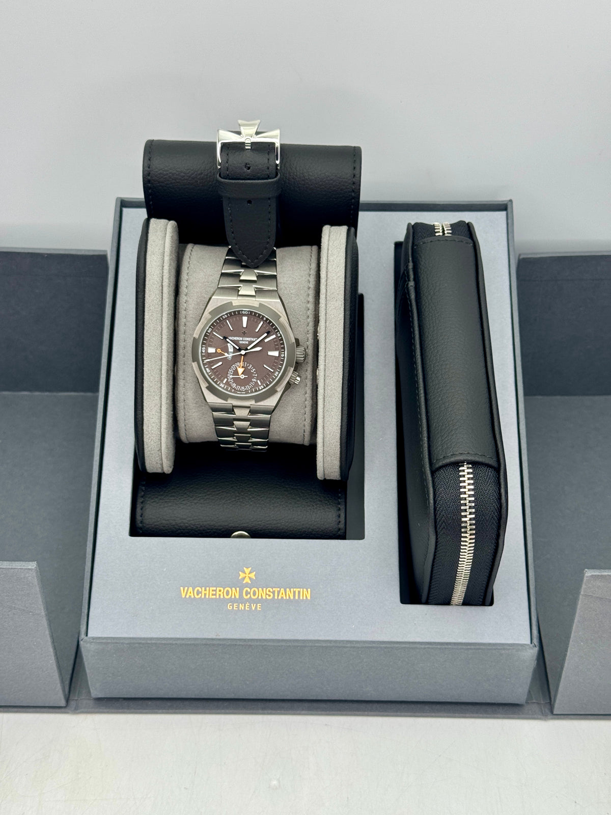 NEW 2026 Vacheron Constantin Overseas Dual Time 41mm 7930V Titanium Brown Dial - MyWatchLLC
