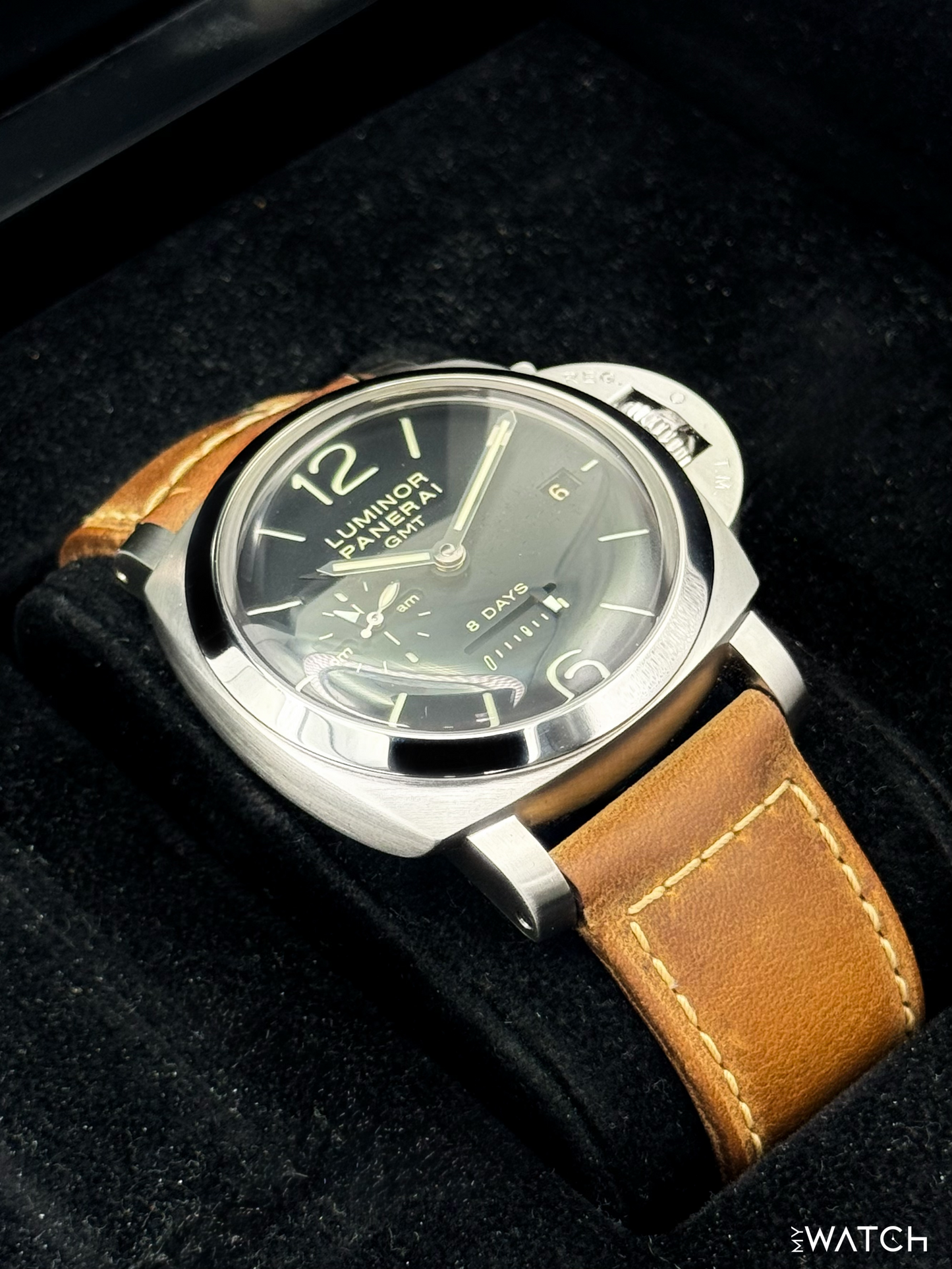 2016 Panerai Luminor 1950 8 Days GMT 44mm PAM00233 Black Dial