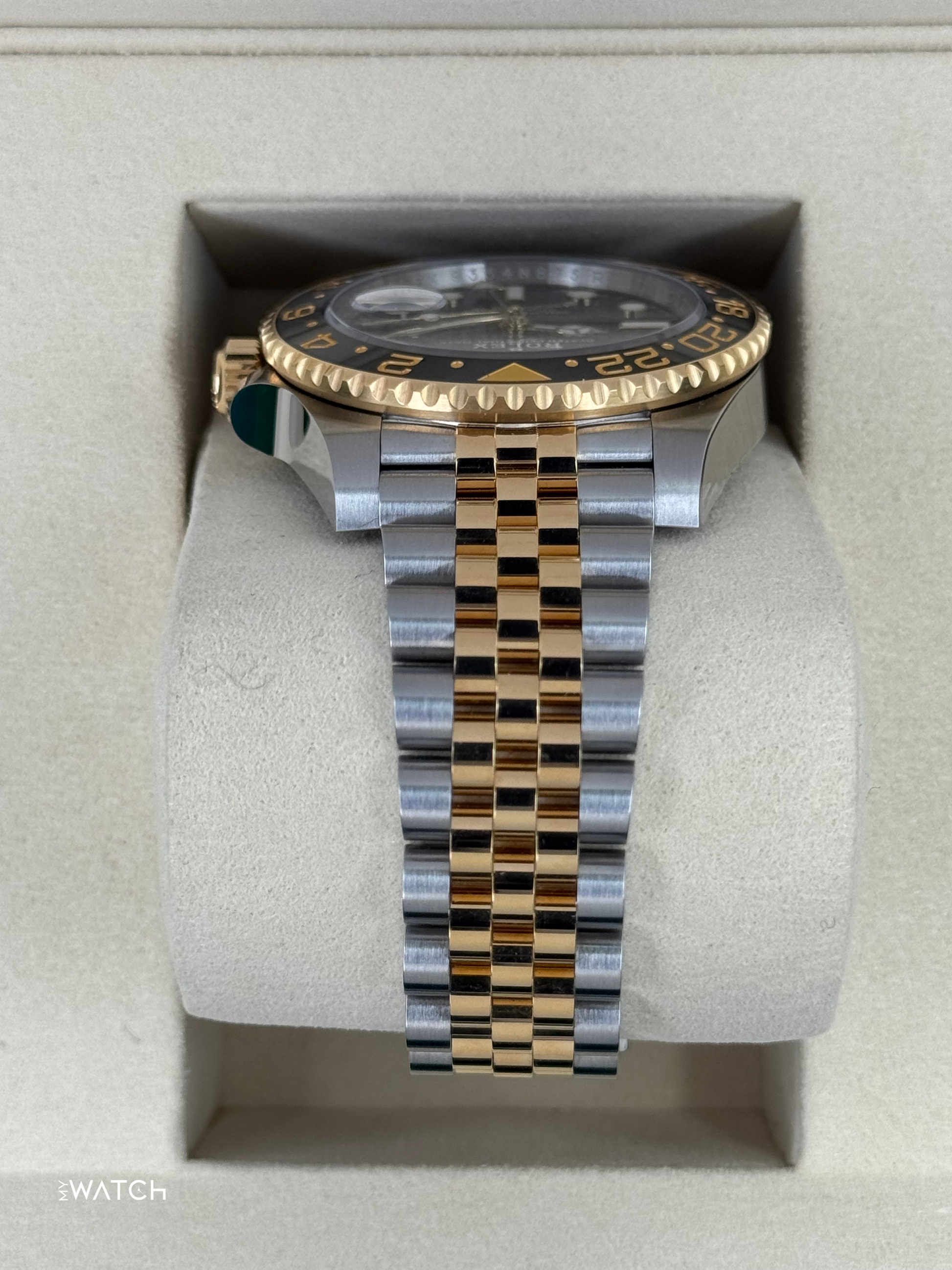 NEW 2025 Rolex GMT-Master II 40mm 126713GRNR Two-Tone Jubilee (STICKERED) - MyWatchLLC