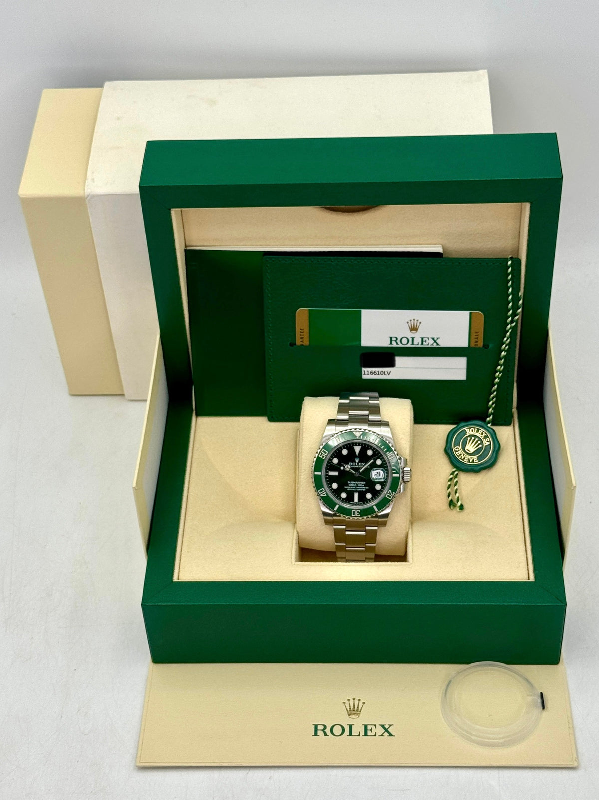 2019 Rolex Submariner Hulk 40mm 116610LV Green Dial