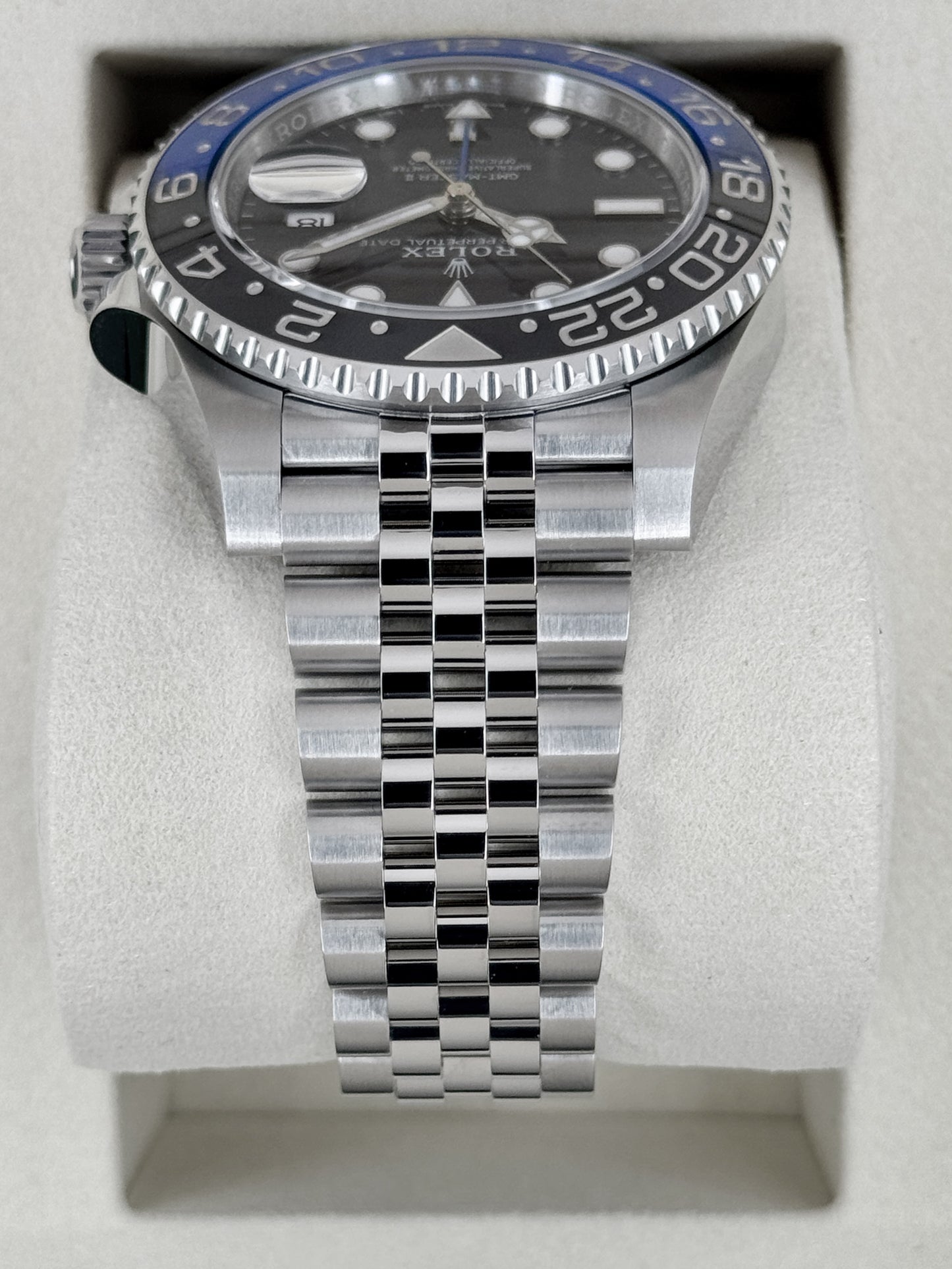 NEW 2026 Rolex GMT-Master II Batgirl 40mm 126710BLNR Jubilee (NEW STYLE CARD)