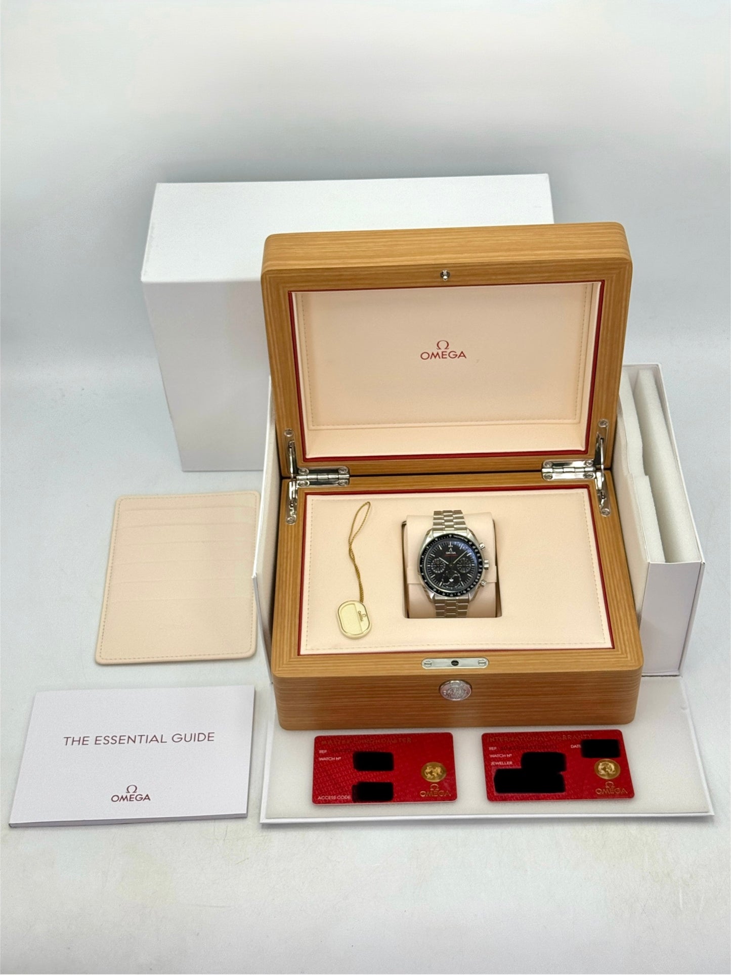 NEW 2026 Omega Speedmaster Moonphase 43mm 304.30.43.52.01.001 Meteorite Dial