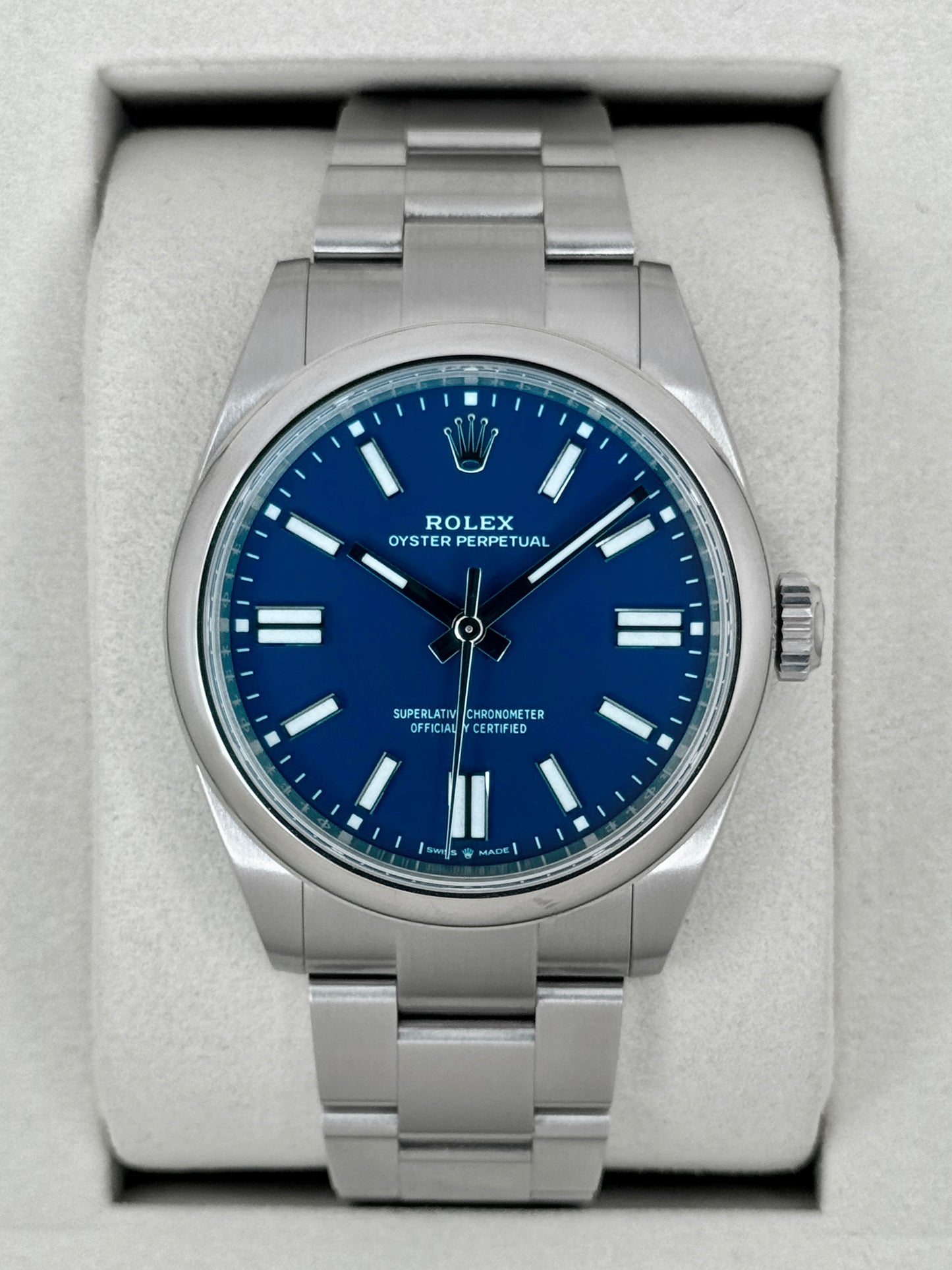 2025 Rolex Oyster Perpetual 41mm 134300 Med Blue Dial