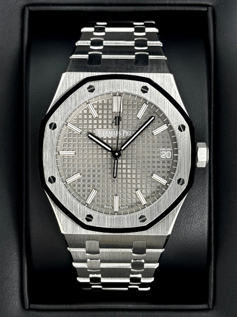 2021 Audemars Piguet Royal Oak 41mm 15500ST Stainless Steel Grey Dial