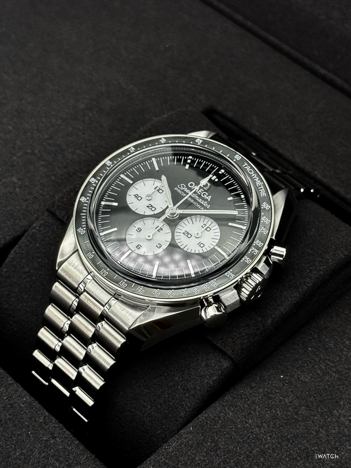 NEW 2026 Omega Speedmaster Moonwatch 42mm 310.30.42.50.01.004 Black Dial (STICKERED)