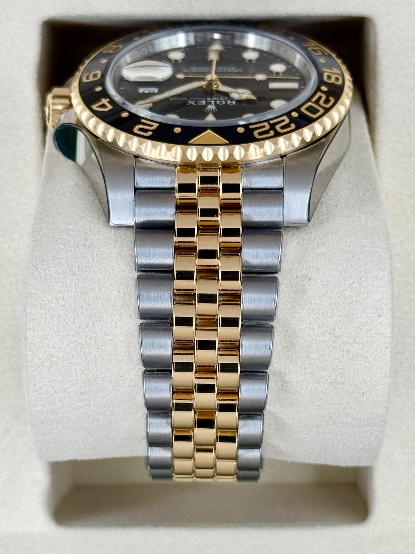 NEW 2026 Rolex GMT-Master II 40mm 126713GRNR Two-Tone Jubilee