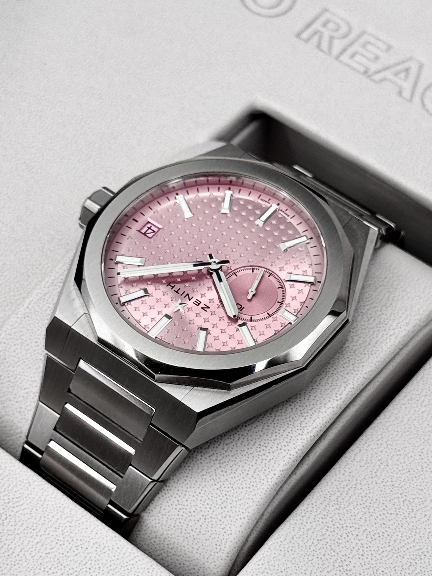 Zenith Defy Skyline 41mm 03.9301.3620/18.I001 Stainless Steel Pink Dial