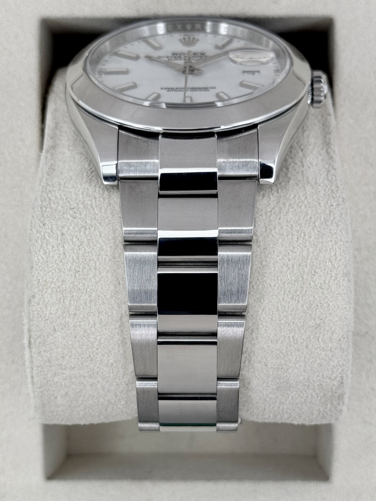 2025 Rolex Datejust 41mm 126300 Stainless Steel Oyster White Dial