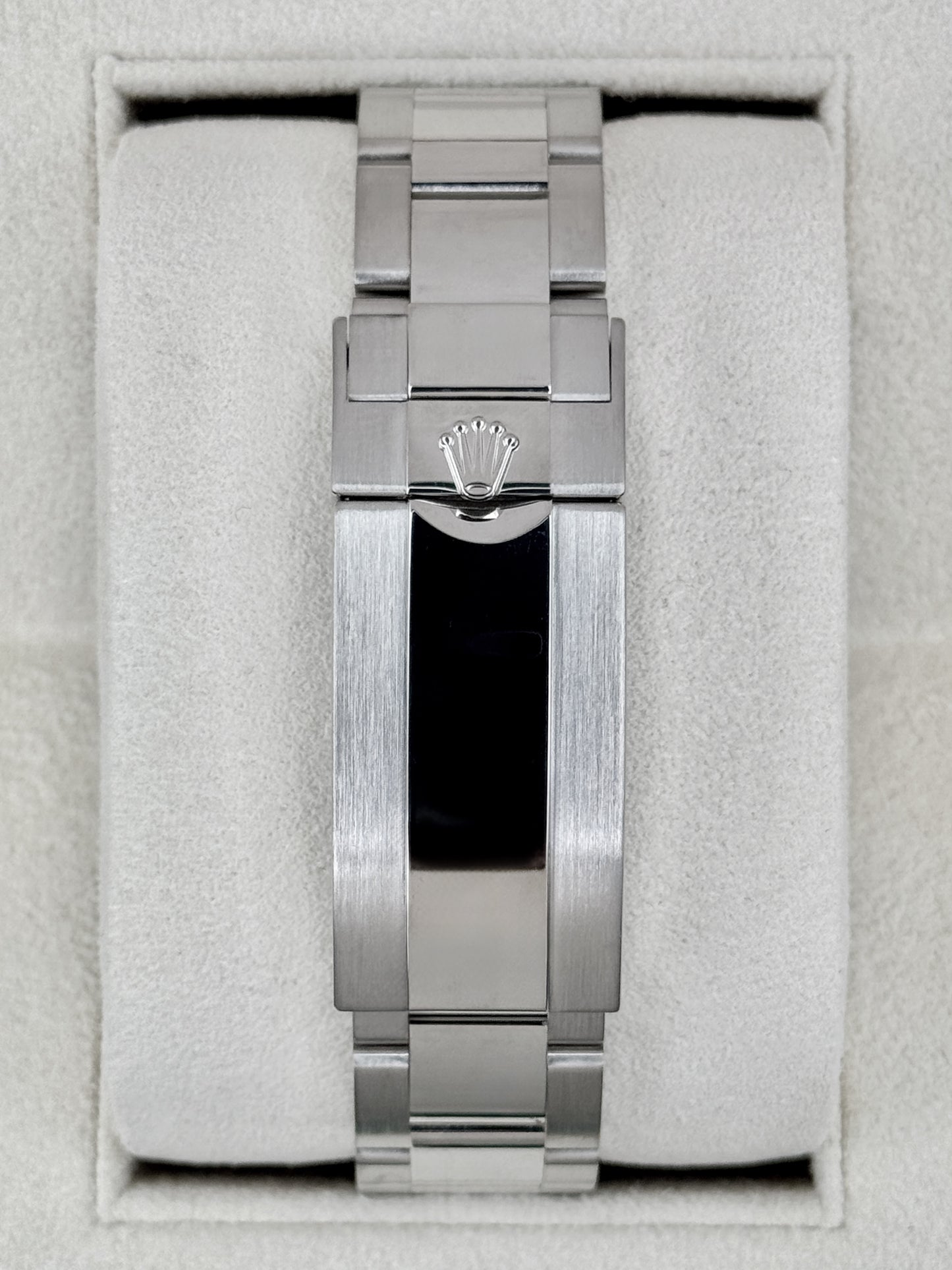 2025 Rolex Submariner “Cookie Monster ” 41mm 126619LB White Gold Black Dial