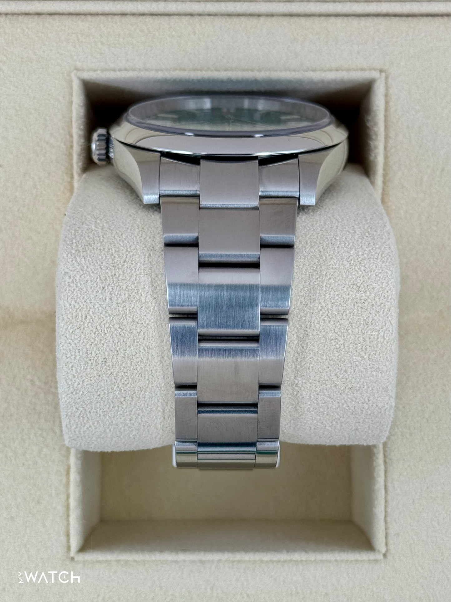 2023 Rolex Oyster Perpetual 41mm 124300 Green Dial
