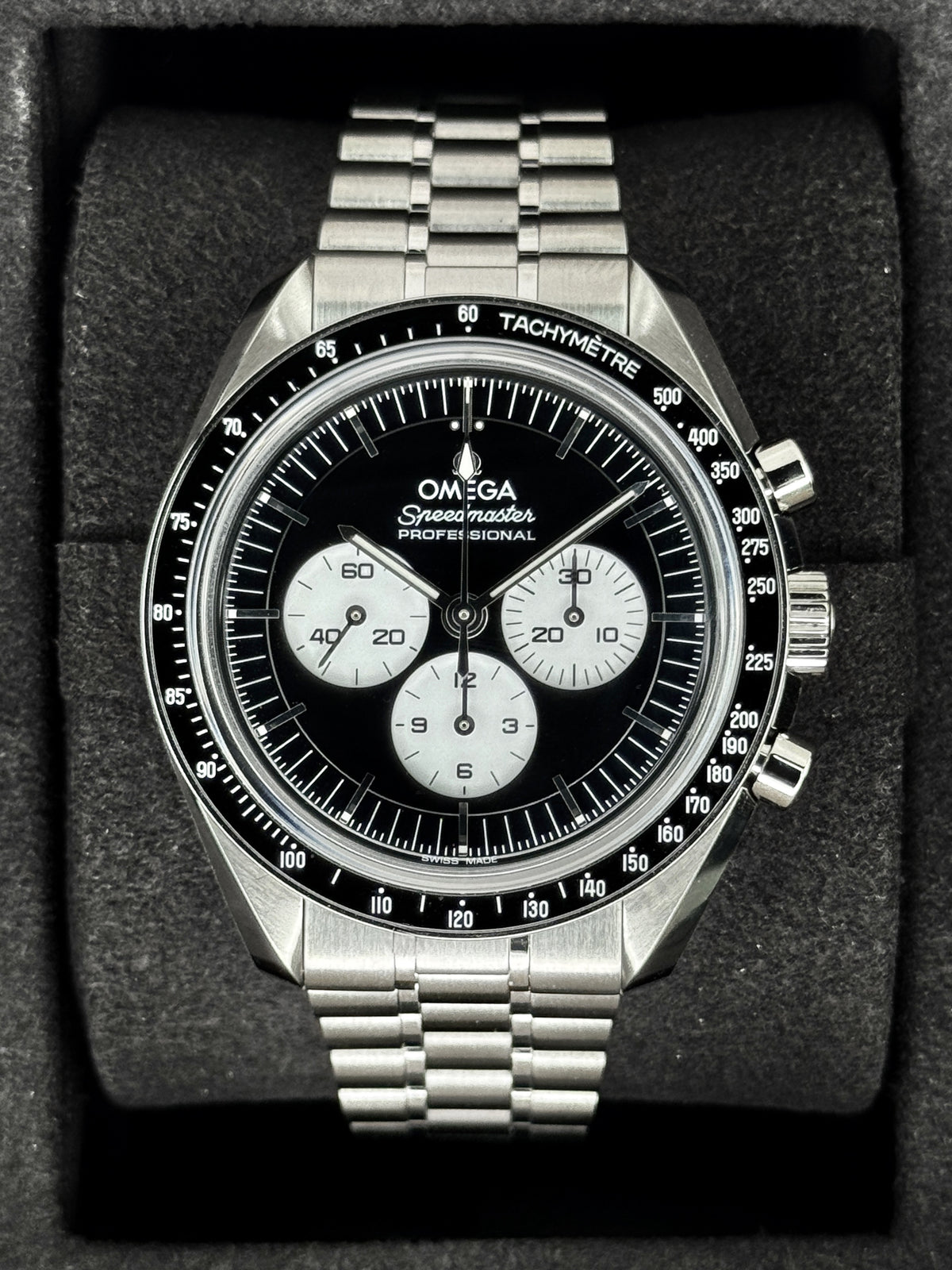 NEW 2026 Omega Speedmaster Moonwatch 42mm 310.30.42.50.01.004 Black Dial