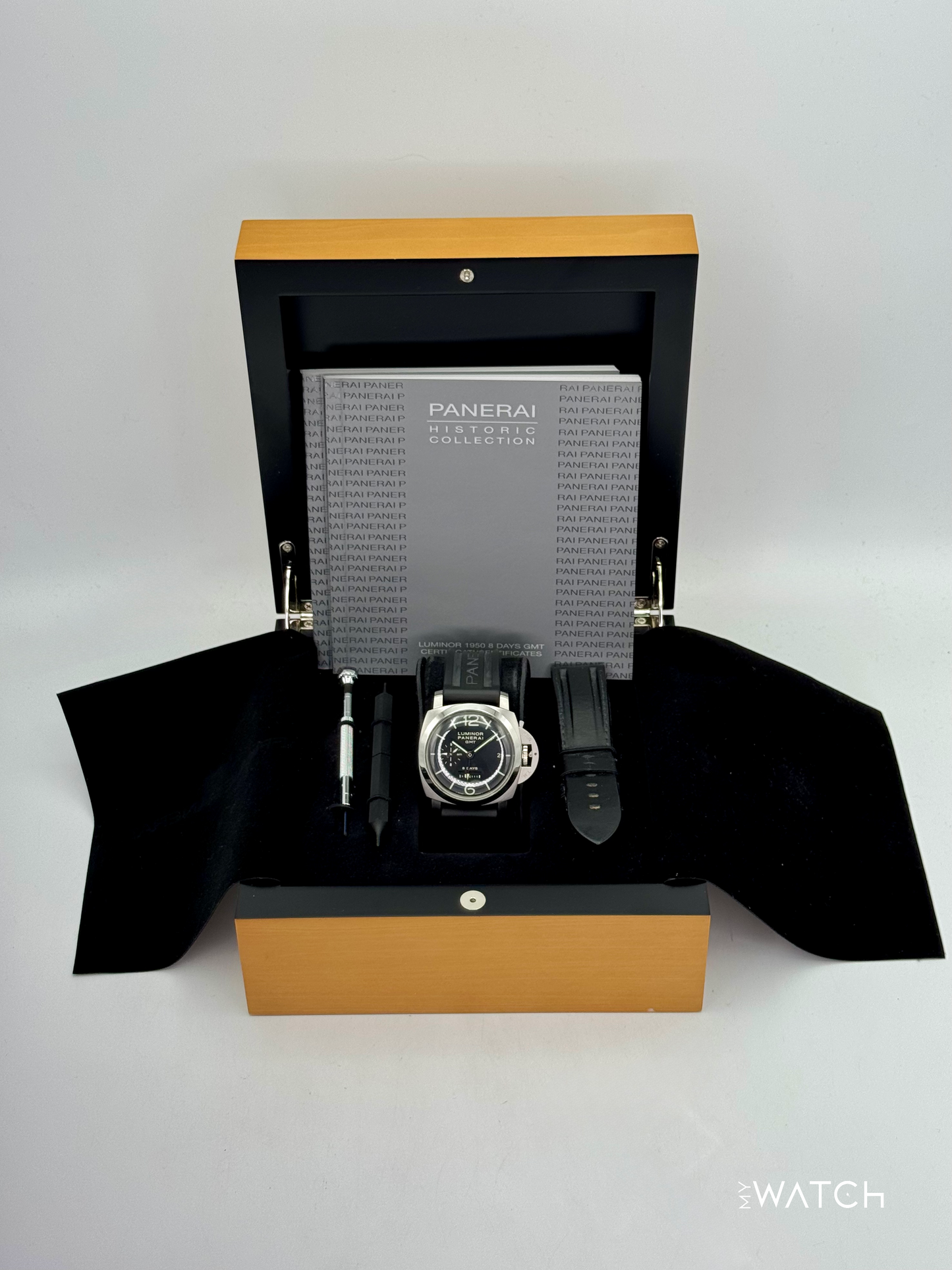 2011 Panerai Luminor 1950 8 Days GMT 44mm PAM00233 Black Dial