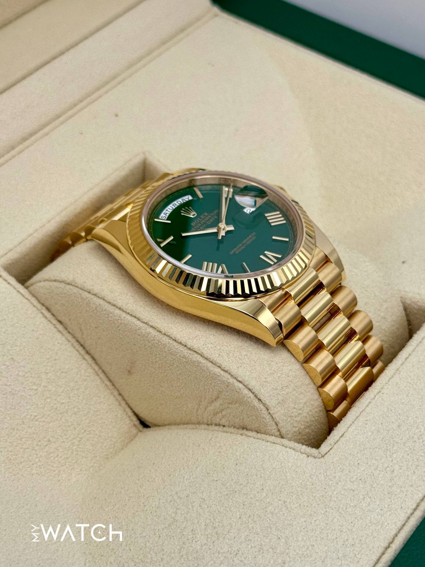 NEW 2025 Rolex Day-Date 40mm 228238 Presidential Green Dial
