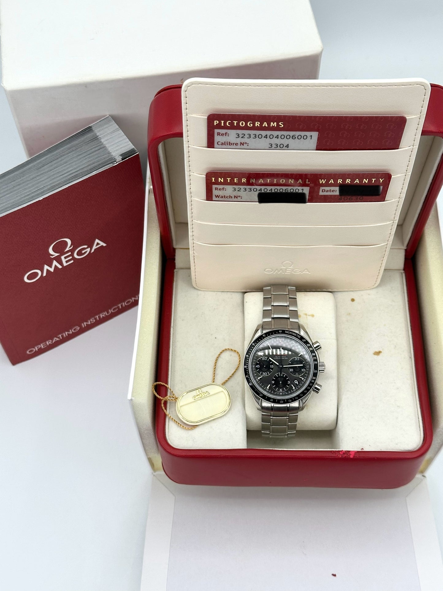 2013 Omega Speedmaster Date 40mm 323.30.40.40.06.001 Grey Dial