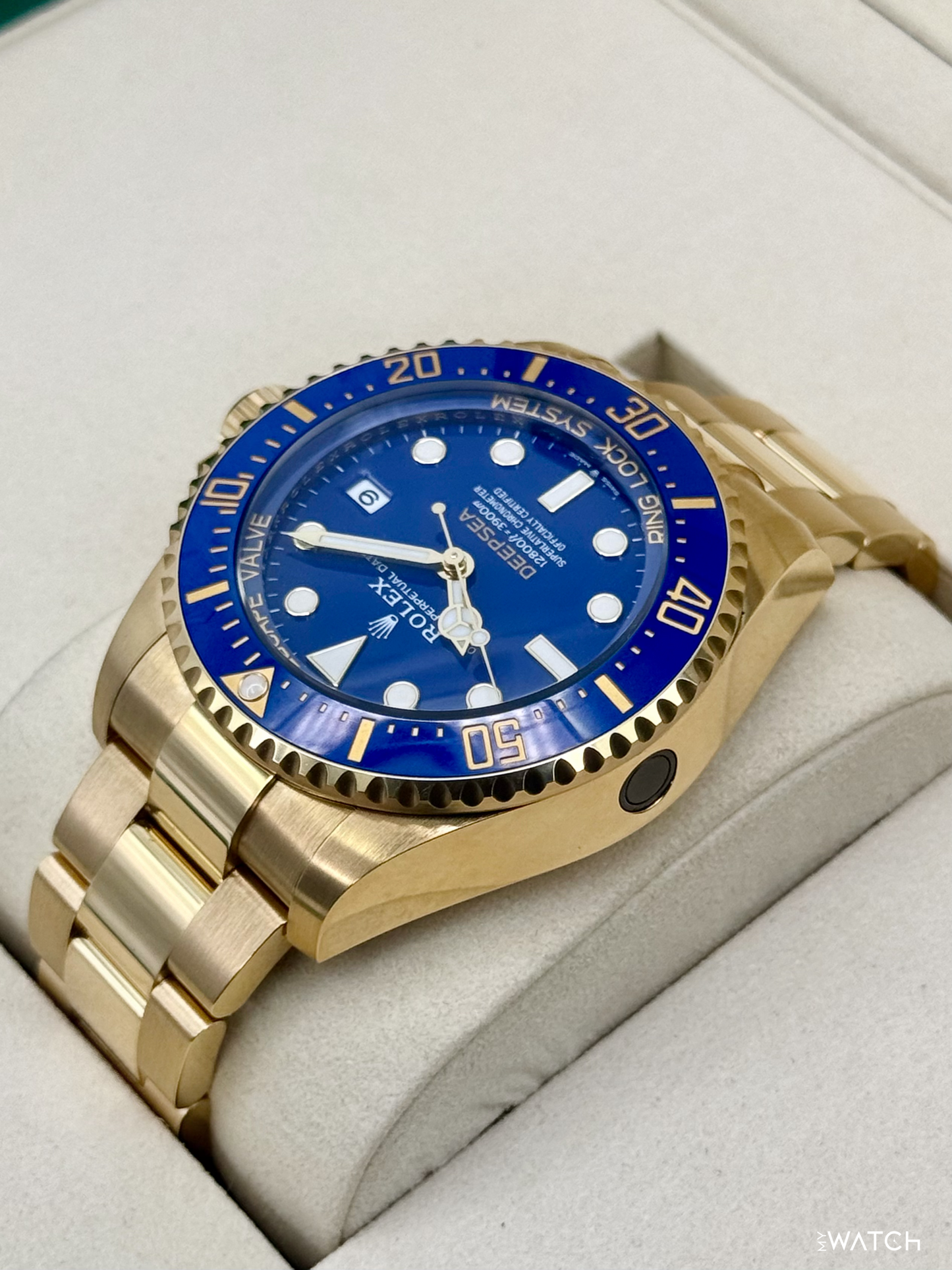 NEW 2026 Rolex Deepsea 44mm 136668LB 18K Yellow Gold Blue Dial (STICKERED)