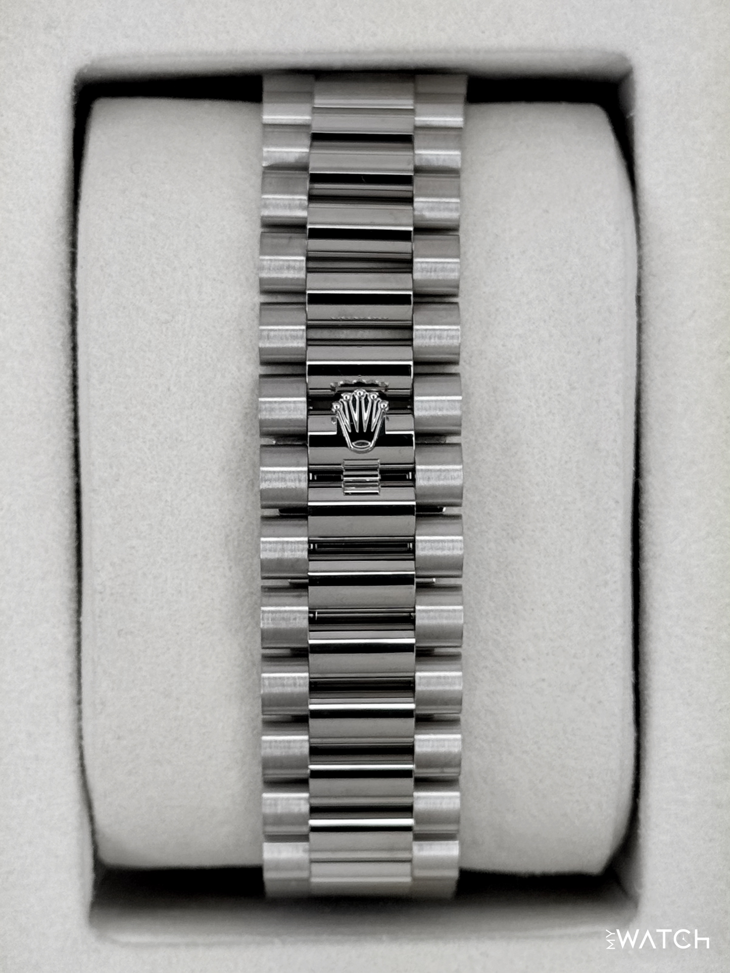 2025 Rolex Day-Date 40mm 228239 Presidential Blue Ombre Dial