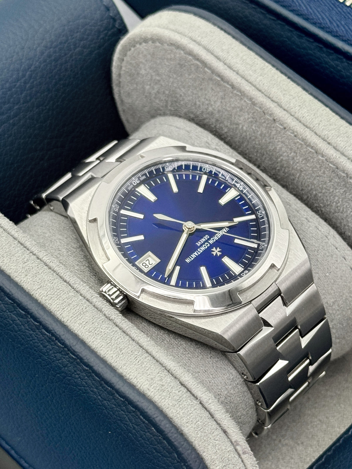2025 Vacheron Constantin Overseas 41mm 4520V Stainless Steel Blue Dial