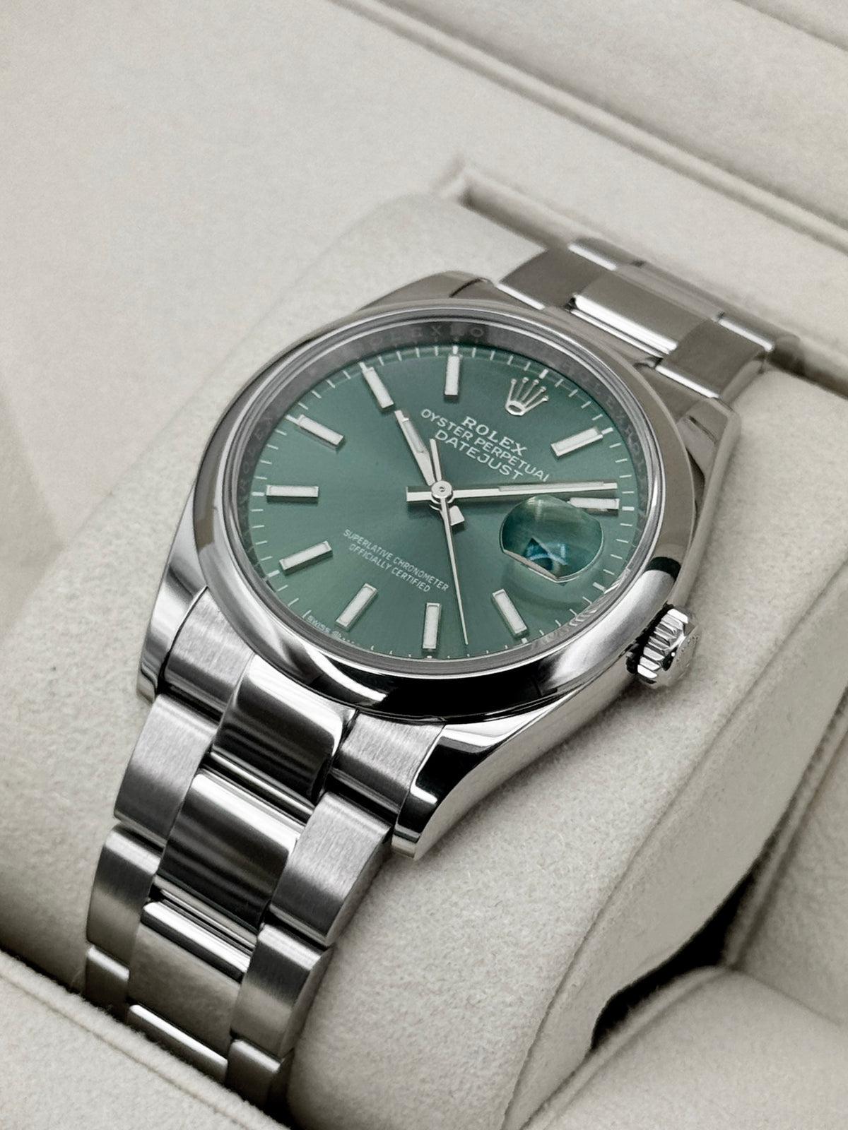 2024 Rolex Datejust 36mm 126200 Oyster Mint Green Dial