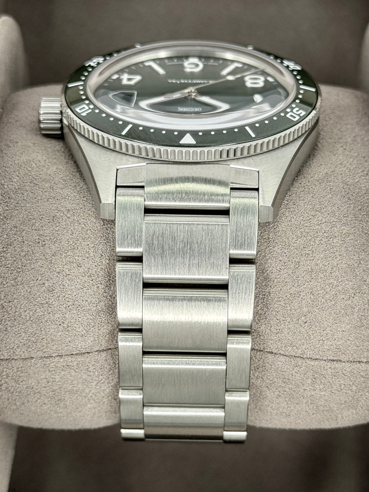 2026 Glashütte Original Seaq 39mm 1-39-11-13-83-70 Stainless Steel Green Dial