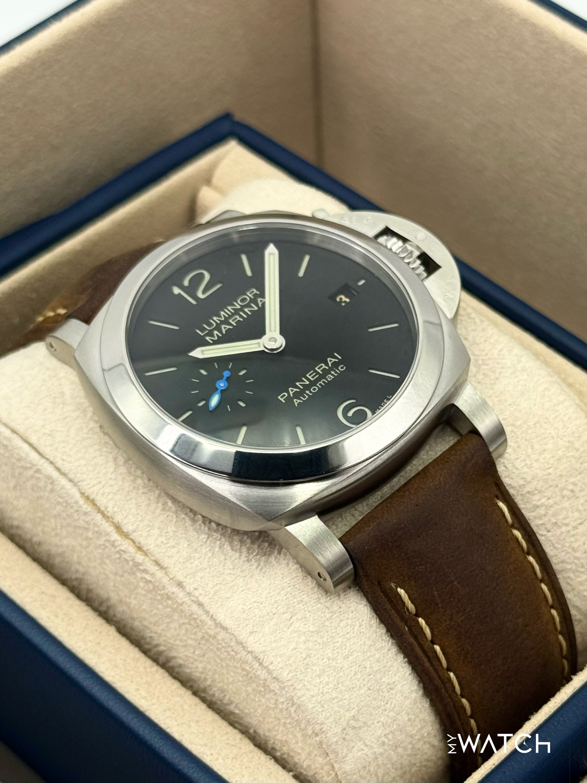 2024 Panerai Luminor Quaranta 40mm PAM01372 Stainless Steel Black Dial - MyWatchLLC