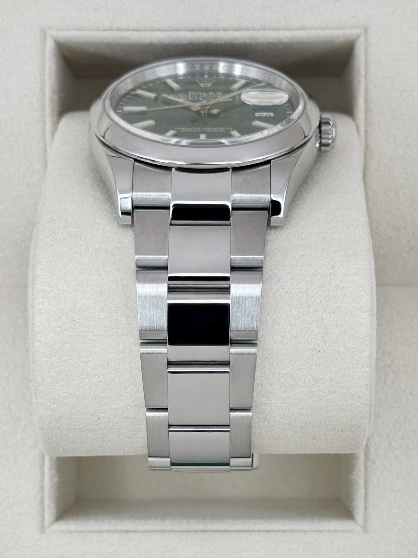 2024 Rolex Datejust 36mm 126200 Oyster Mint Green Dial