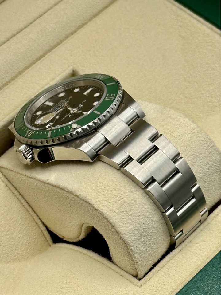 NEW 2023 Rolex Submariner "Starbucks" 126610LV Black Dial Oyster - MyWatchLLC