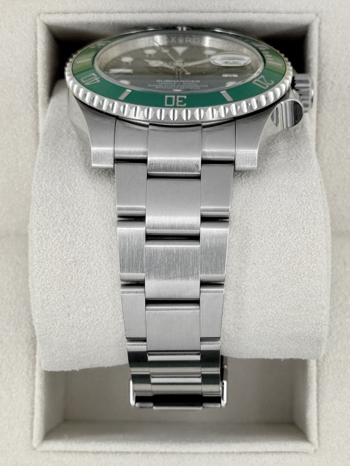 2017 Rolex Submariner Hulk 40mm 116610LV Green Dial