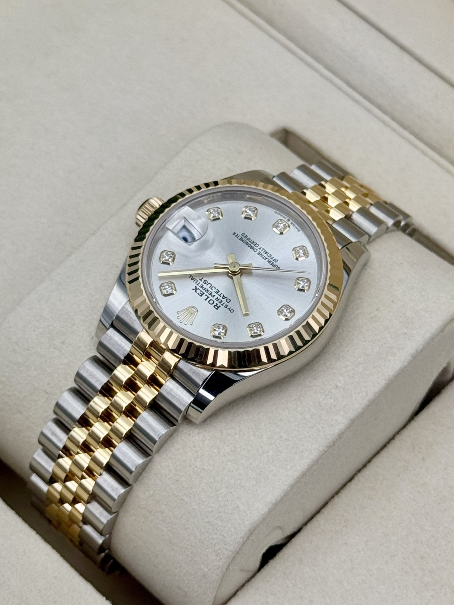 NEW 2026 Rolex Lady Datejust 31mm 278273 Two-Tone Jubilee Silver Diamond Dial
