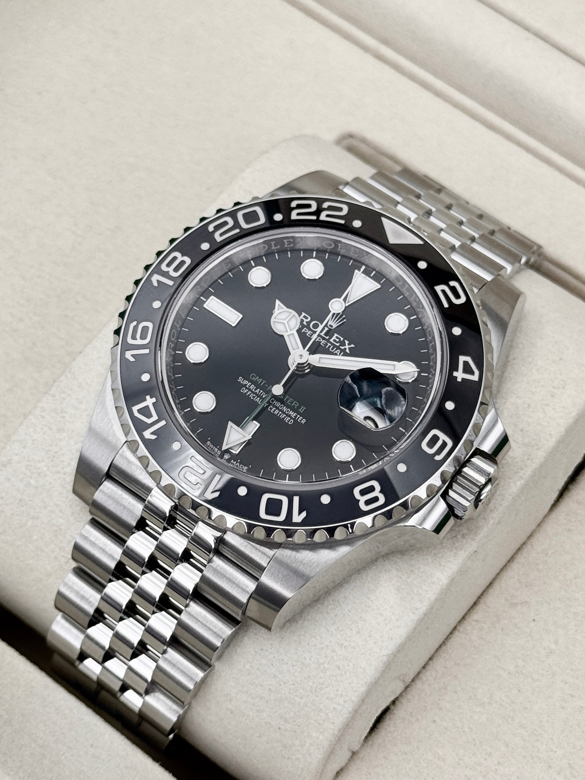 NEW 2026 Rolex GMT-Master II Bruce Wayne 40mm 126710GRNR Jubilee (NEW STYLE CARD)