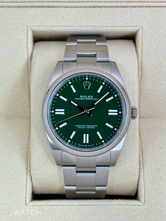 NEW 2025 Rolex Oyster Perpetual 41mm 124300 Green Dial