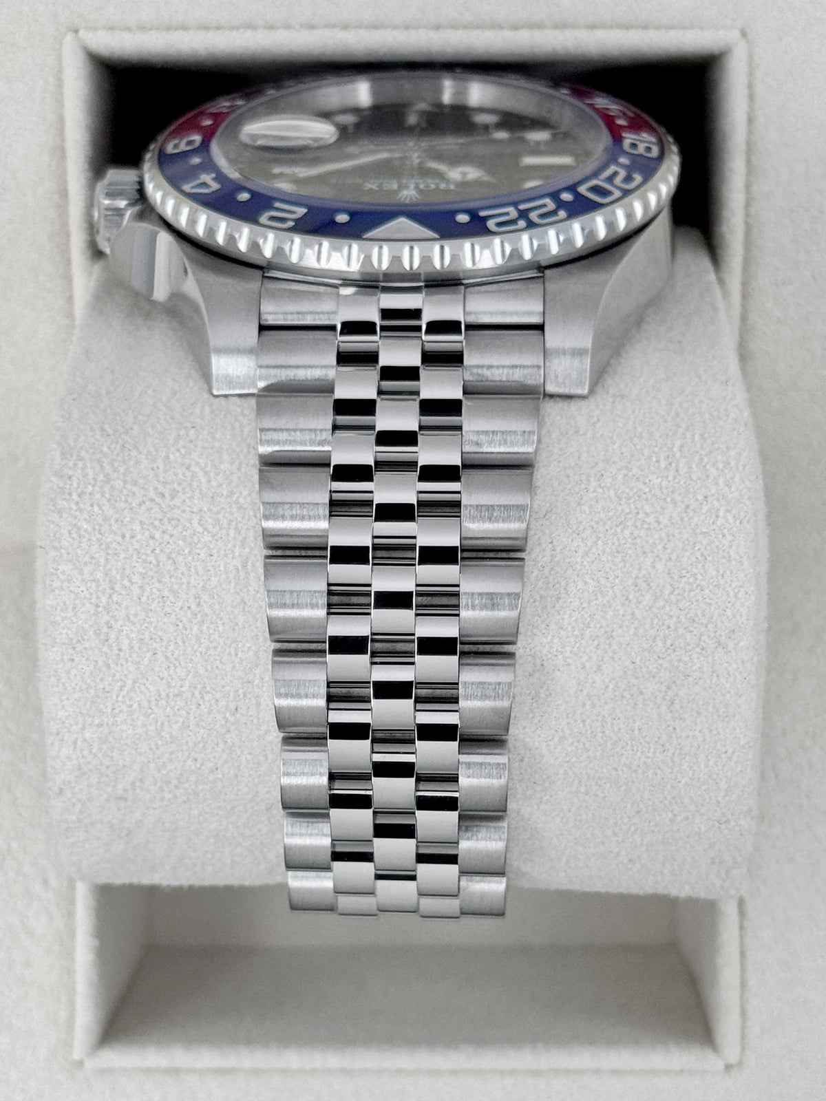 2022 Rolex GMT-Master II Pepsi 40mm 126710BLRO Jubilee