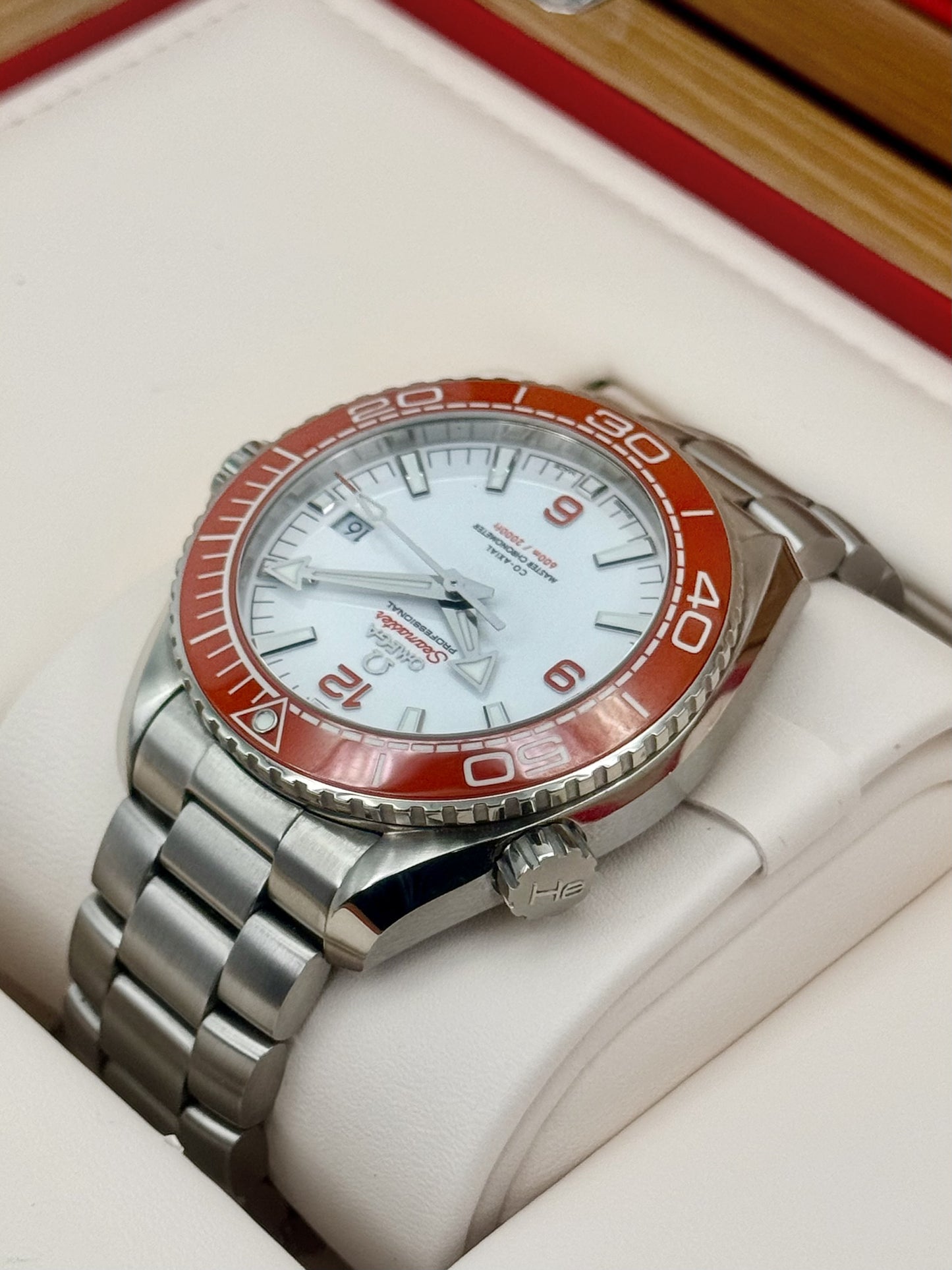 2023 Omega Seamaster Planet Ocean 43.5mm 215.30.44.21.04.001 White Dial