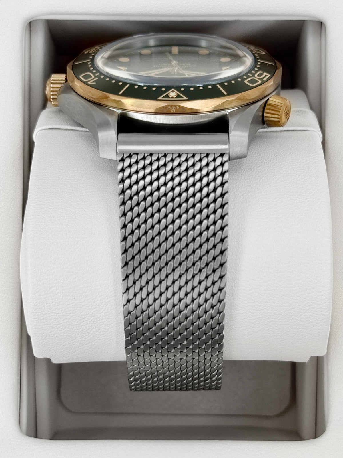 2026 Omega Seamaster Diver 300M 42mm 210.90.42.20.10.001 Green Dial
