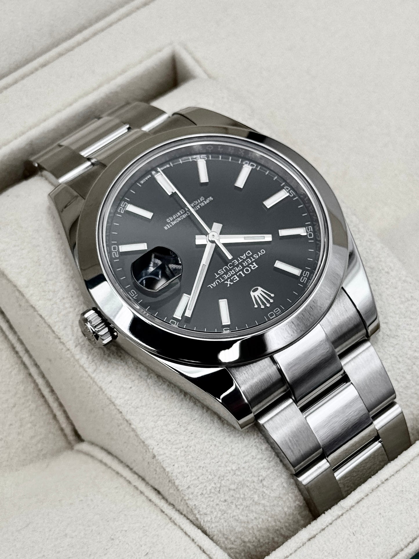 2021 Rolex Datejust 41mm 126300 Stainless Steel Oyster Black Dial
