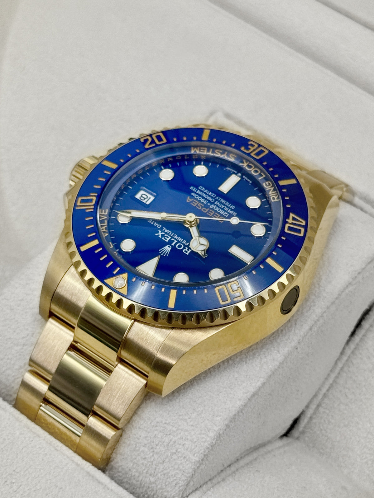 2025 Rolex Deepsea 44mm 136668LB Yellow Gold Blue Dial
