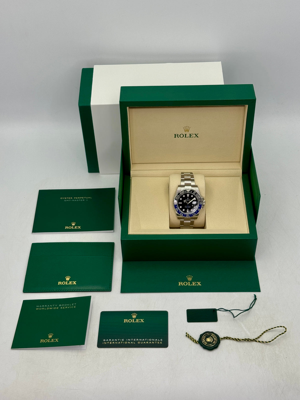 NEW 2026 Rolex GMT-Master II Batman 40mm 126710BLNR Oyster (NEW STYLE CARD)