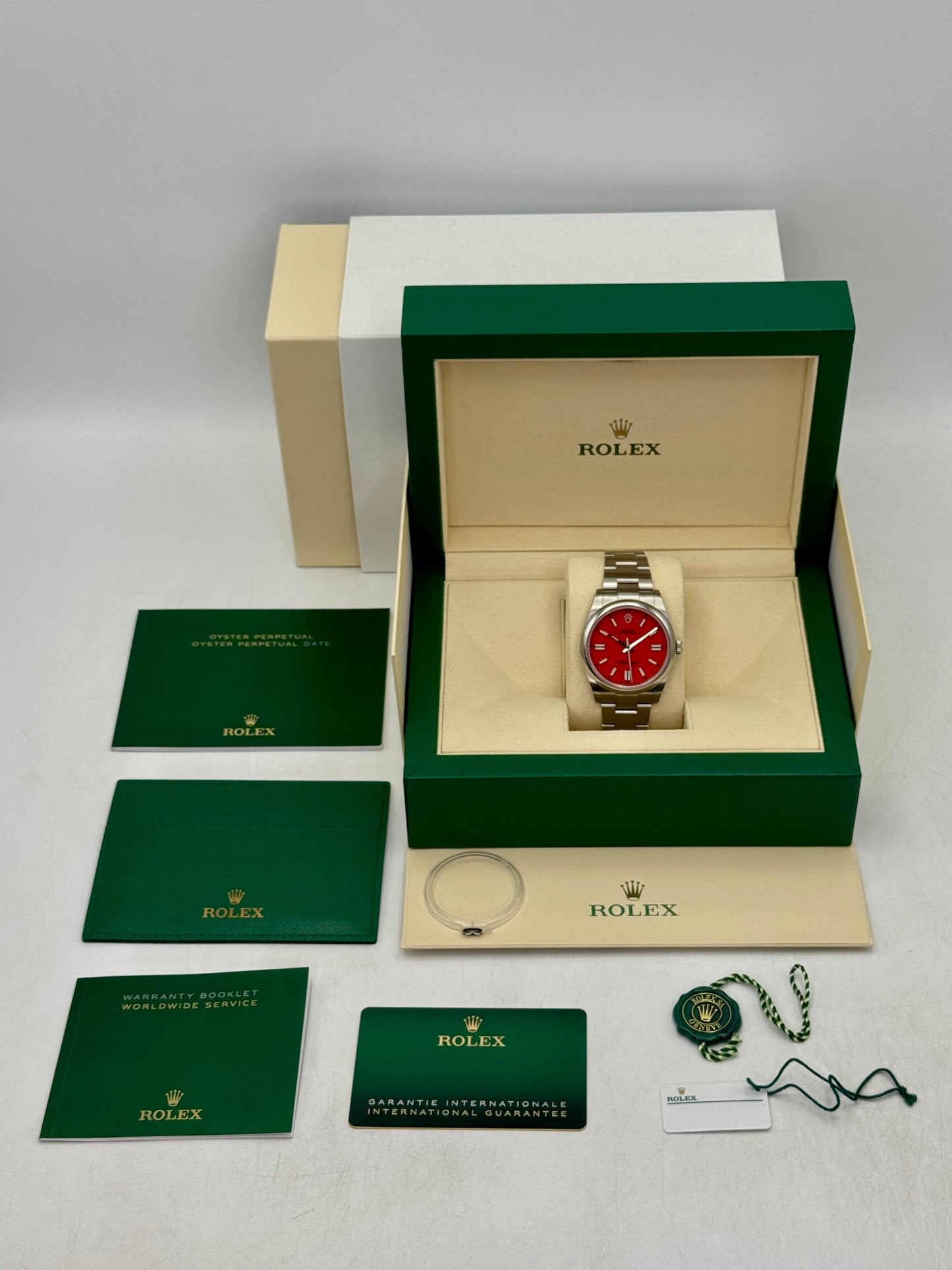 NEW Rolex Oyster Perpetual 41mm 124300 Coral Red Dial