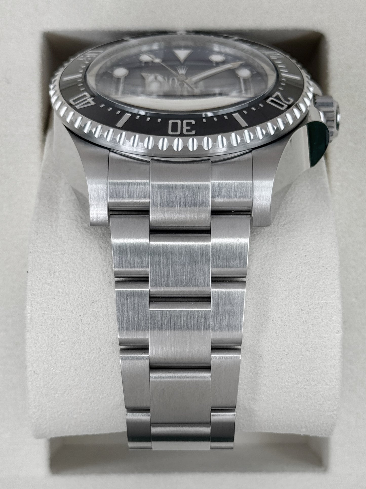 NEW 2026 Rolex Deepsea James Cameron 44mm 136660 Blue Dial