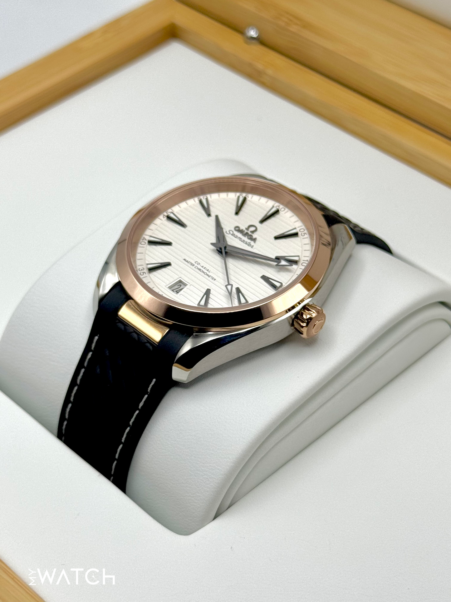 2020 Omega Seamaster Aqua Terra 41mm 220.22.41.21.02.001 Silver Dial