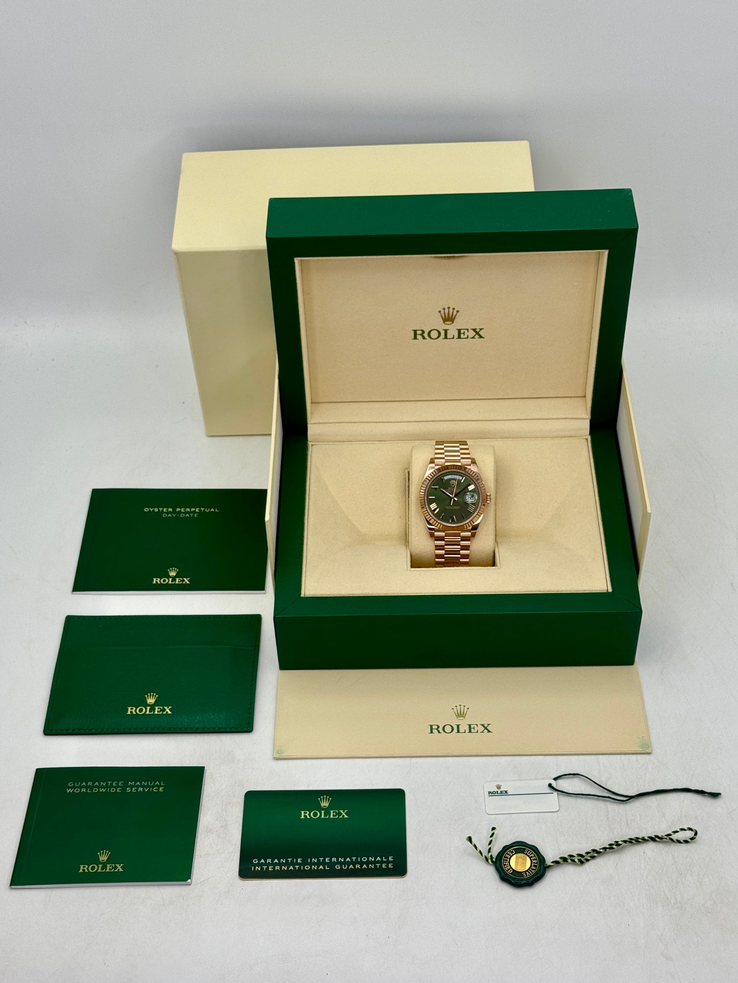NEW 2025 Rolex Day-Date 40mm 228235 Presidential Rose Gold Olive Green Dial