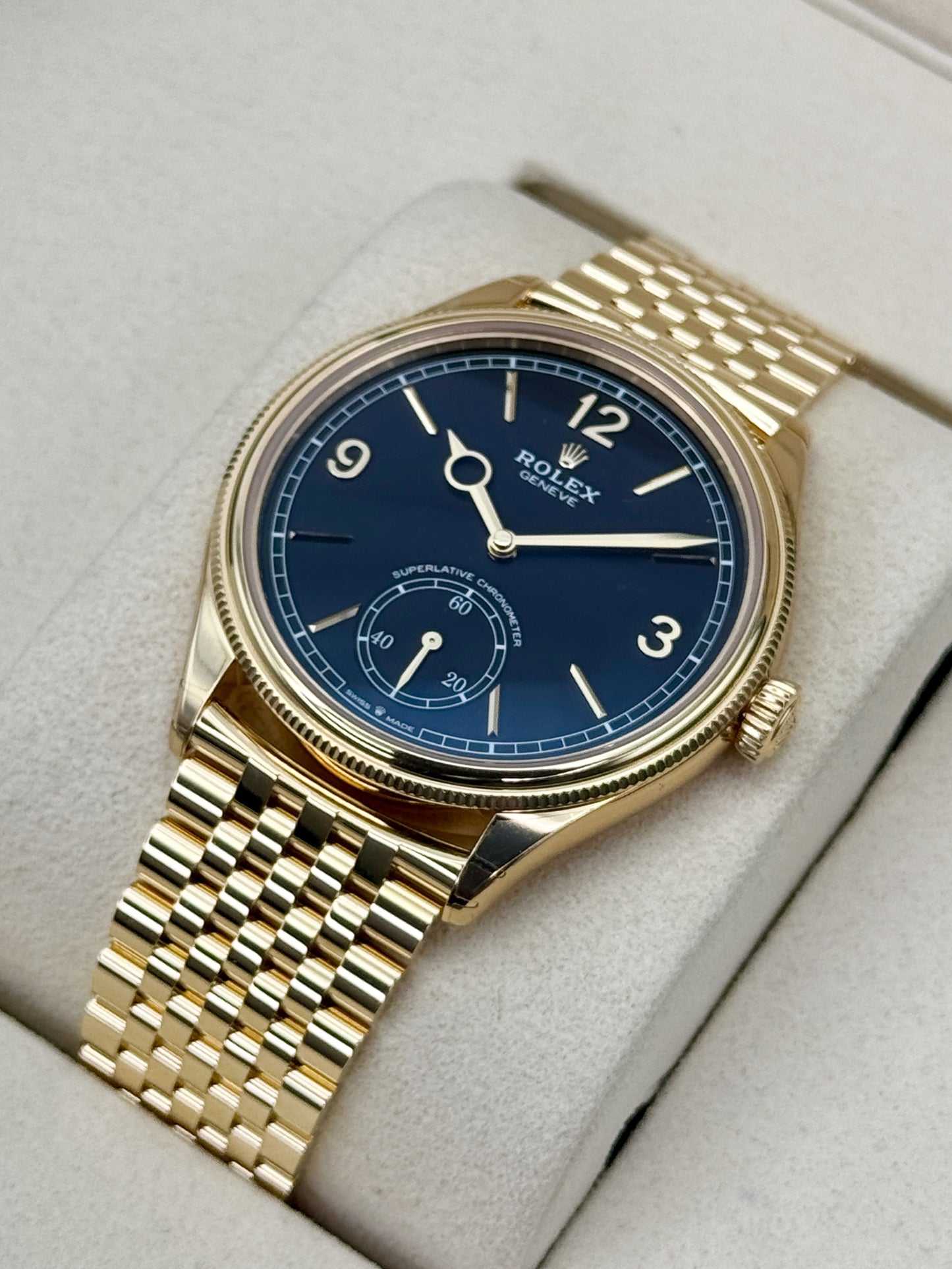 NEW 2026 Rolex 1908 39mm 52508 Yellow Gold Settimo Bracelet Black Dial