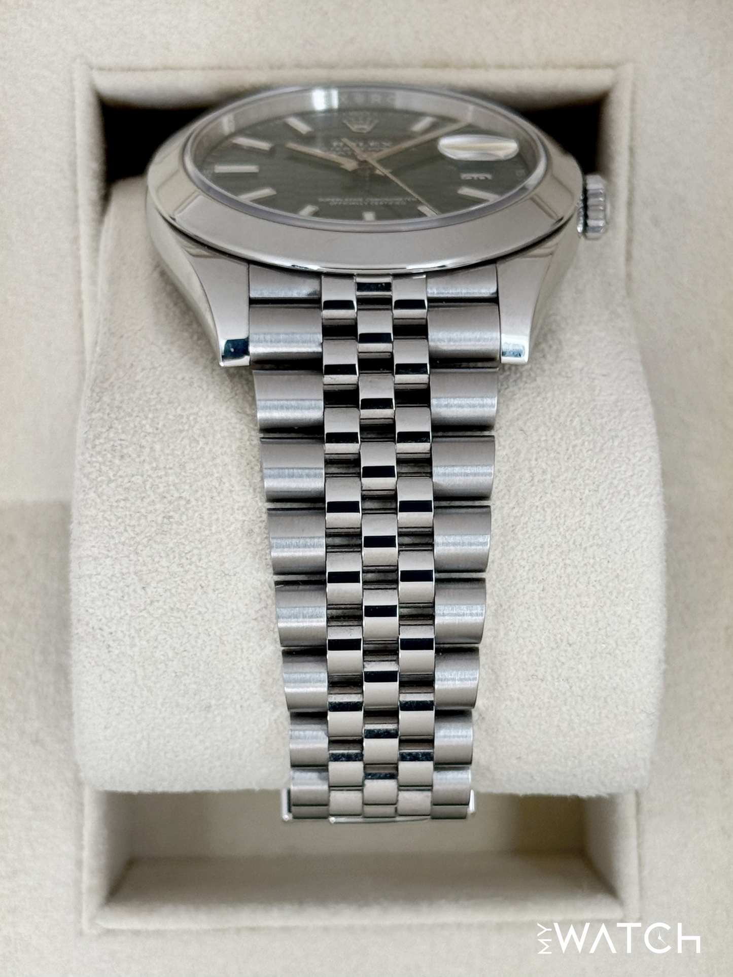 2023 Rolex Datejust 41mm 126300 Stainless Steel Jubilee Green Motif Dial